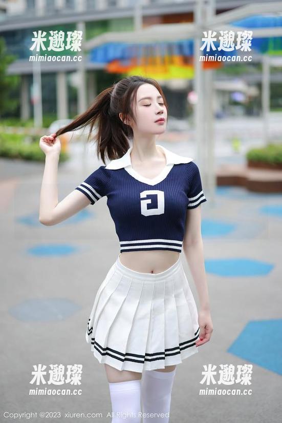 秀人网-波巧酱 秀人网 - 裸足随意,波巧酱的作品集,如同脚下一片吐司,我的天!