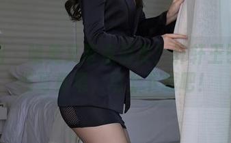 秀人网 – 唯美又带点俏皮？轩轩王子的清纯写真集，马上下载吧！