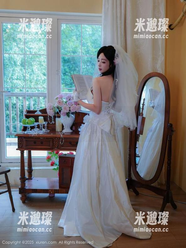 秀人网-黄歆苑 秀人网 - 下载不了的美脚?试试黄歆苑的套图,真想让人哭!