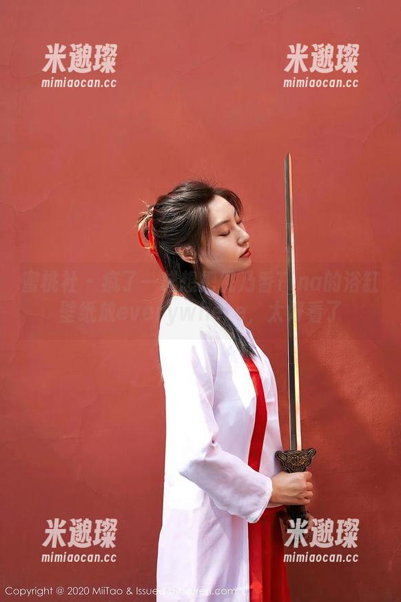 蜜桃社-桃乃香Tina 蜜桃社 - 疯了一样想把桃乃香Tina的浴缸壁纸放everywhere,太好看了