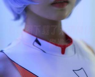 蜜桃社 – 这原图下载了米琪MIKI的一套泳装，下一步，你准备好了吗？