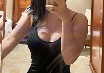 微密圈 – 詹詹的连体衣写真集：推翻普通审美的终极资源！