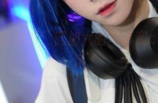 去有风的地方，贰加六的写真和cos游乐场