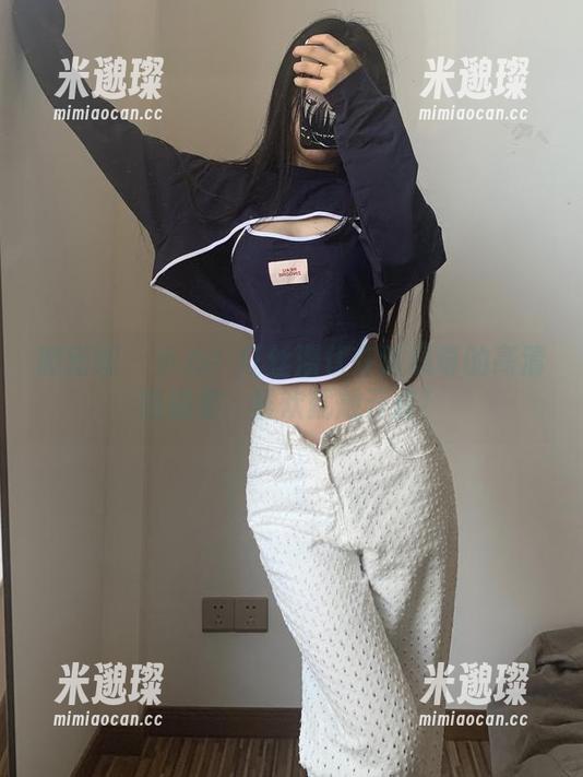 微密圈 - 小心！红丝潜伏在陈佩奇的高清图册里，喜欢就放开点！
