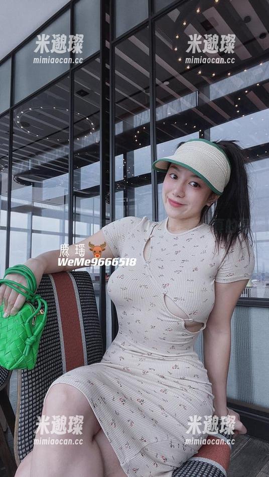 鹿瑶 微密圈 - 把水手服扔进网盘,鹿瑶真的是玩得开啊